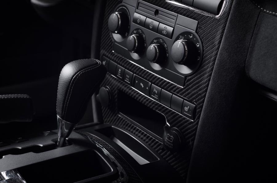  Jeep Grand Cherokee BOSE by Carbon Motors 2015 года  (фото 8 из 17)